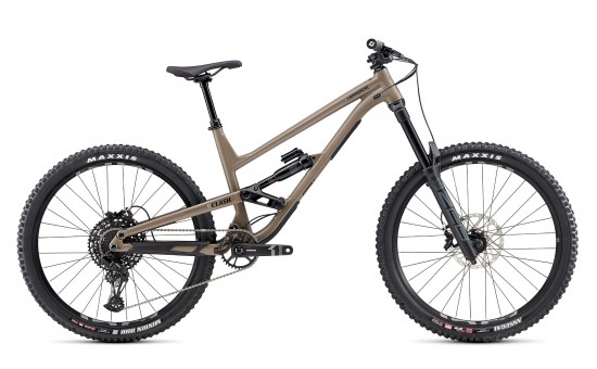 DH prémium : Commencal Clash ride dirt taille L 